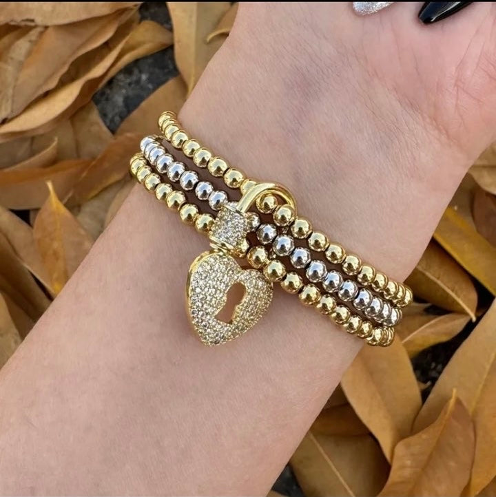 Bracelet avec arrière fermeture en élastique